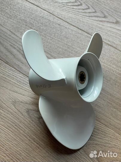 Винт гребной yamaha 9.9-15, 9 1/4, шаг 11