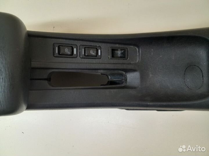 Консоль центральная Nissan Almera Classic B10 2006