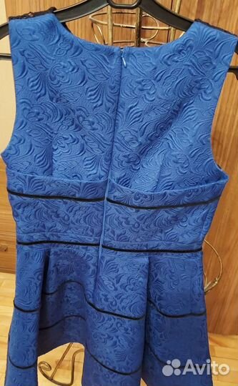 Платье на девочку