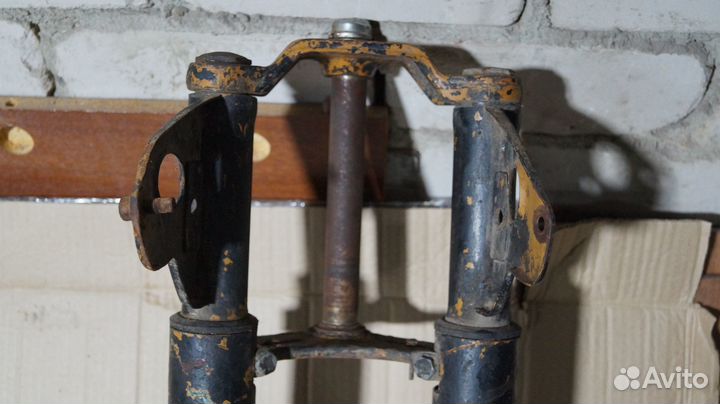 Вилка передняя стояла не восходе