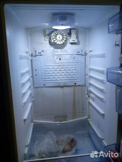 Холодильник на запчасти