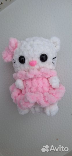 Котёнок китти