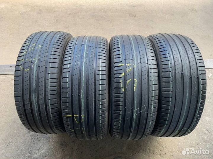 Michelin Latitude Sport 3 235/50 R19 99V
