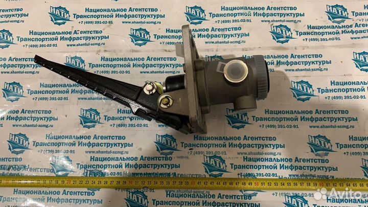 Педаль тормозная для погрузчика 800901158 xcmg