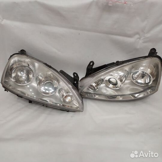 Фары Opel Corsa C Линза.Комплект.Левый руль