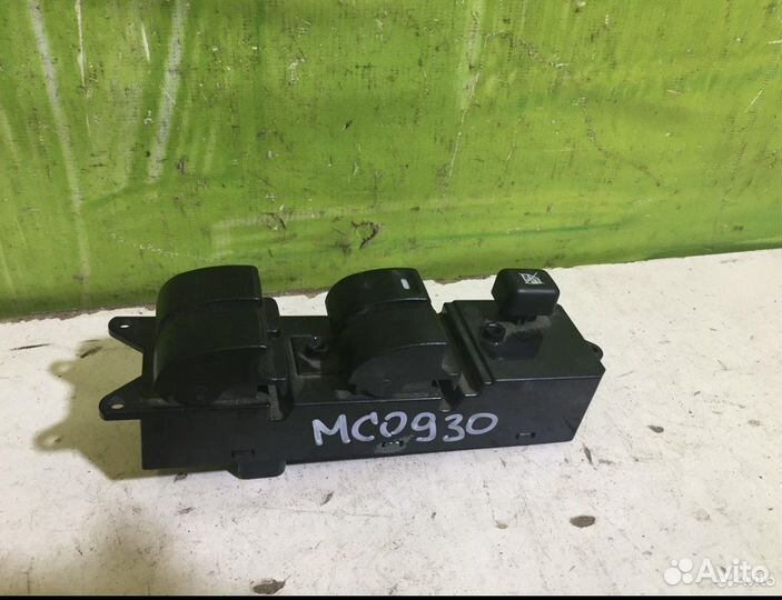 Блок стеклоподъёмников Lancer X