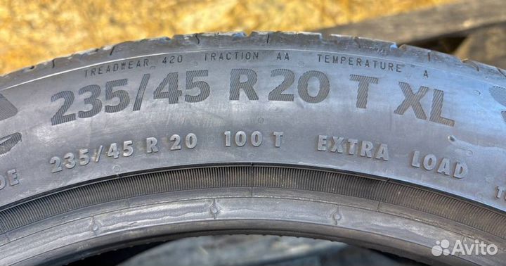 Continental EcoContact 6 235/45 R20