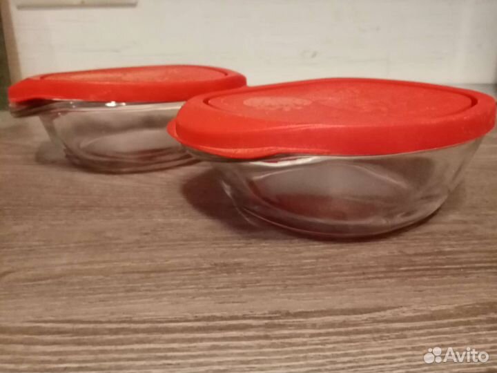 Тарелки с крышками