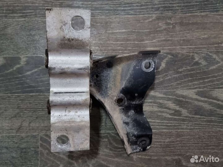 Подушка двигателя Renault Logan Sandero