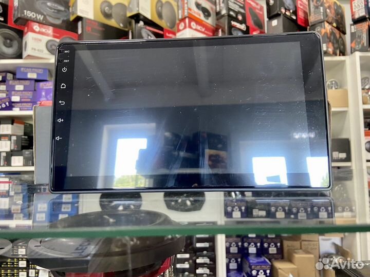 Универсальная магнитола для Toyota