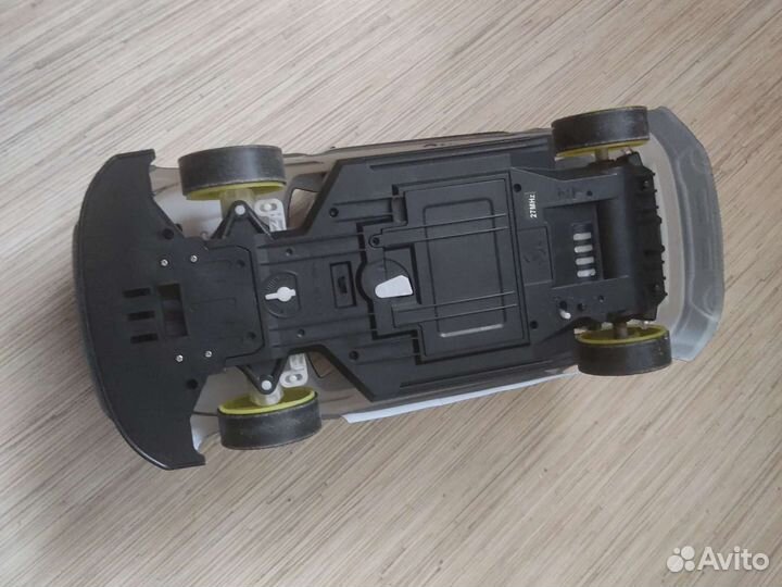 Машина на радиоуправлении дрифт