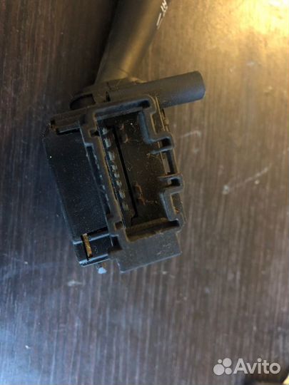 Переключатель дворников Toyota Premio AZT240