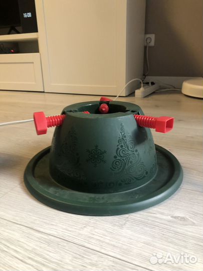 Подставка для елки