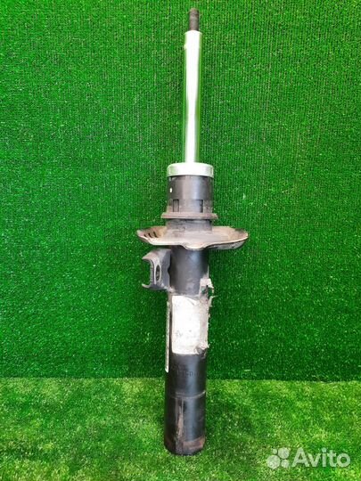 Стойка подвески передняя левая Volkswagen Golf 5