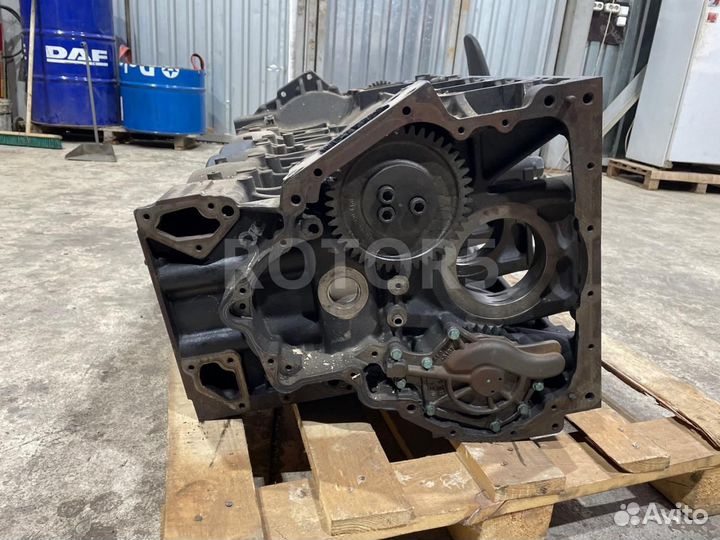 Блок цилиндров двигателя MAN TGA TGX D2066 D2676