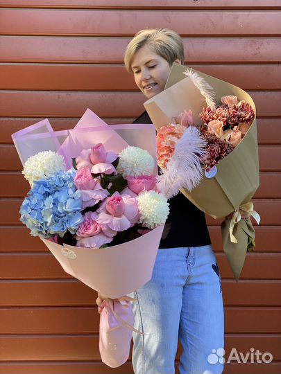 Букеты Армавир, цветы, розы оптом Армавир