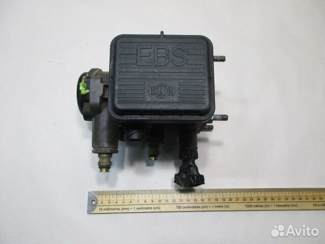 Кран управления тормозами прицепа Volvo FM13 FH13