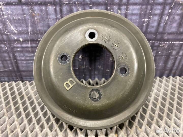 Шкив помпы Bmw X3 E83 M54 2005