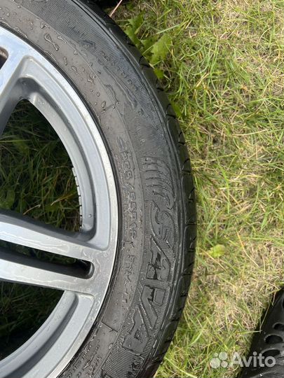 Michelin Pilot Primacy 205/55 R16