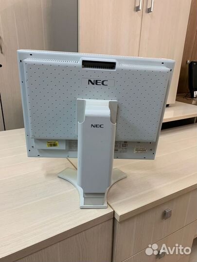 Монитор NEC MultiSync LCD2190UXi