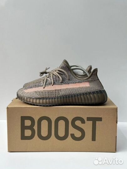 Кроссовки Adidas yeezy boost 350 v2