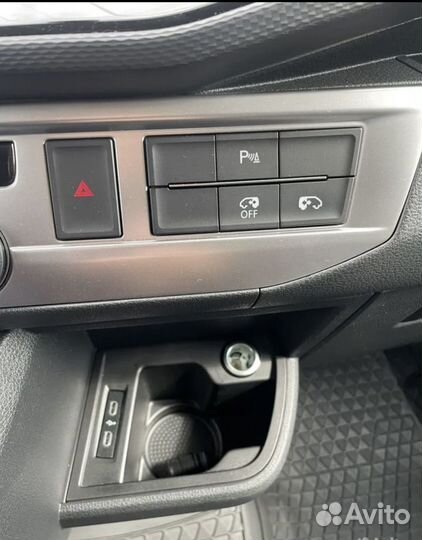 Volkswagen Multivan 2.0 AMT, 2021, 41 000 км