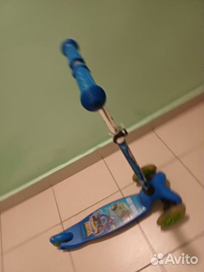 Самокат детский трехколесный