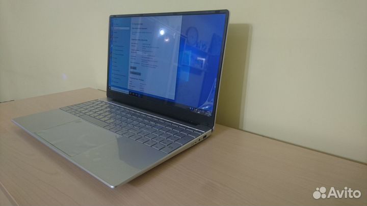 Обалденный ноутбук 15.6