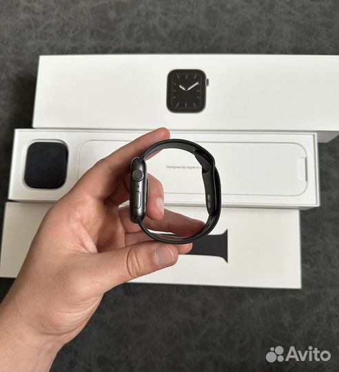 Apple Watch 5 44 mm