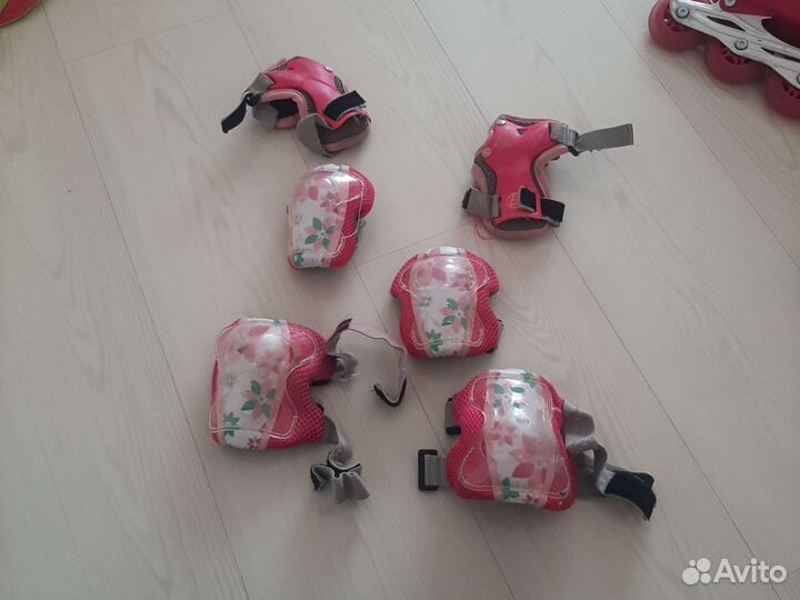 Роликовые коньки раздвижные для девочки 34-37