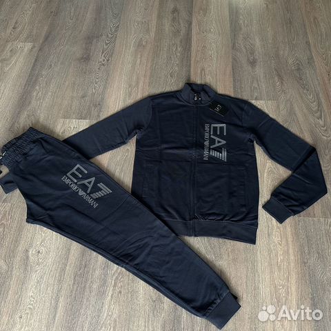 Спортивный костюм Emporio Armani