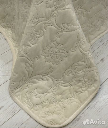 Покрывало велюровое 240х260