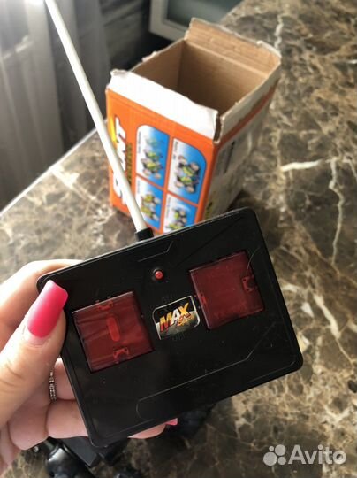 Машинка на радиоуправлении