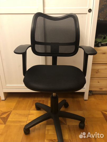 Компьютерное кресло