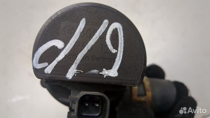 Насос водяной Skoda Octavia (A5)