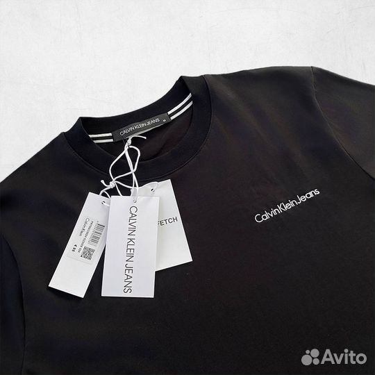 Футболка Calvin Klein