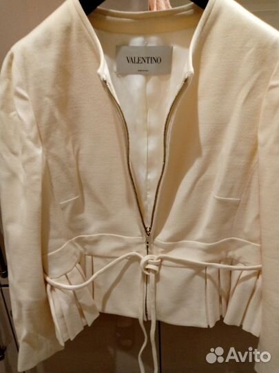 Пиджак женский valentino