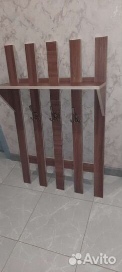 Вешалка в прихожую