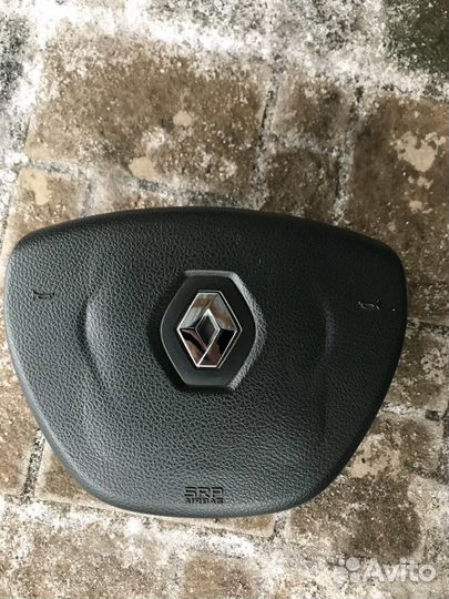 Подушка в руль Renault Sandero Logan