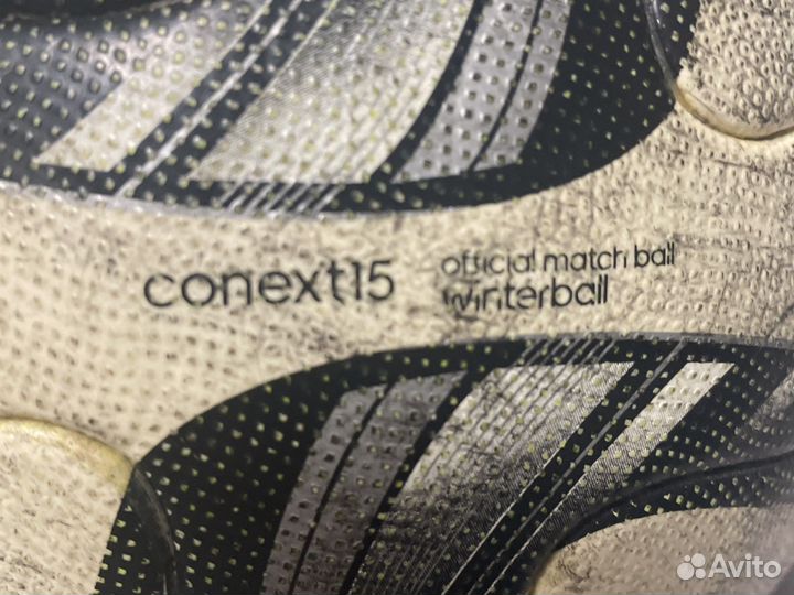 Футбольный мяч adidas conext