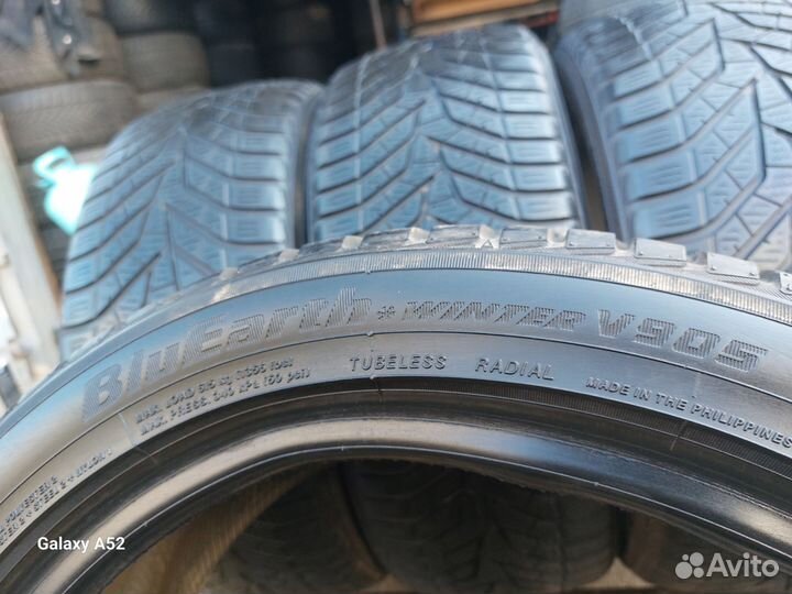 Yokohama BluEarth Winter V905 215/45 R17 91V