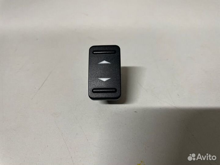 Блок управления стеклоподъемником Ford S-Max