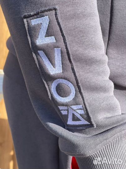 Костюм мужской с вышивкой (серый)