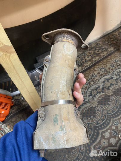 Приемная труба глушителя Mitsubishi