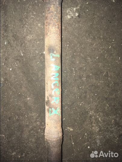 Полуось привод передний Mitsubishi Lancer X 10