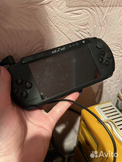 Sony PSP e1008