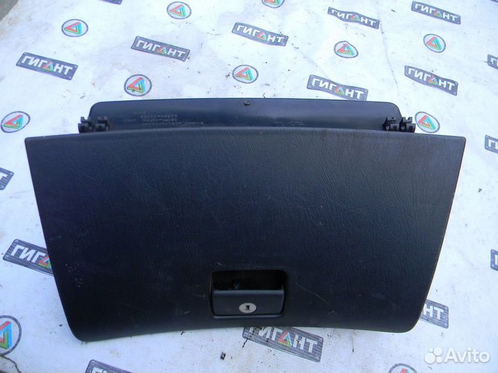 Бардачок Corolla E12 2001-2006