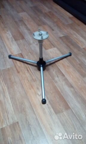 Тренога от мощной музколонки