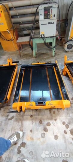 Столы выкатные для батарей