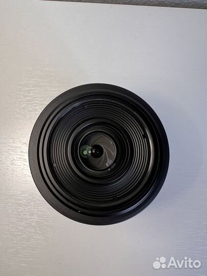 Объектив Canon RF 35mm f/1.8 Macro IS STM